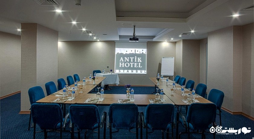 اتاق برگزاری همایش و جلسات